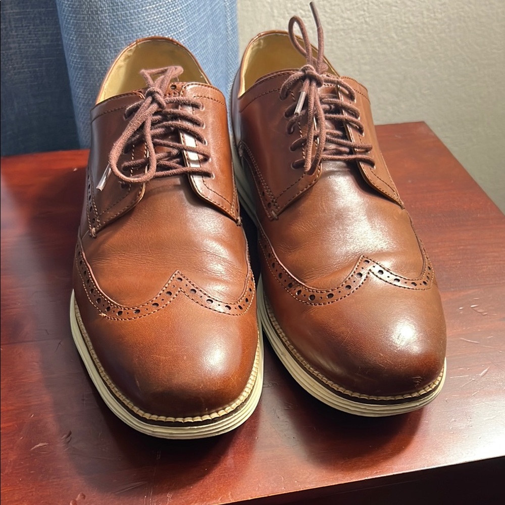 Brown Leather Wingtip Oxfords with Brogue Detailing